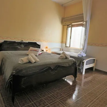 Casa Vacanza Oltremare 別荘 ナルド